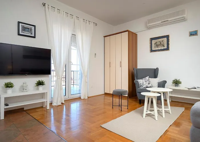 Apartment Nela Kalina
